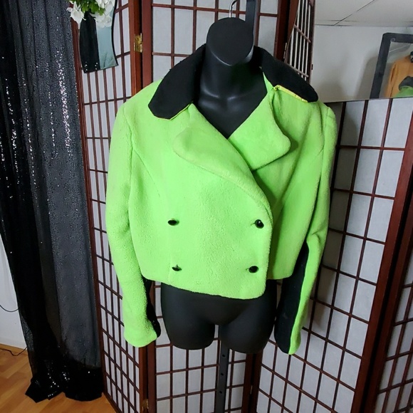 Jacket - Picture 1 of 5